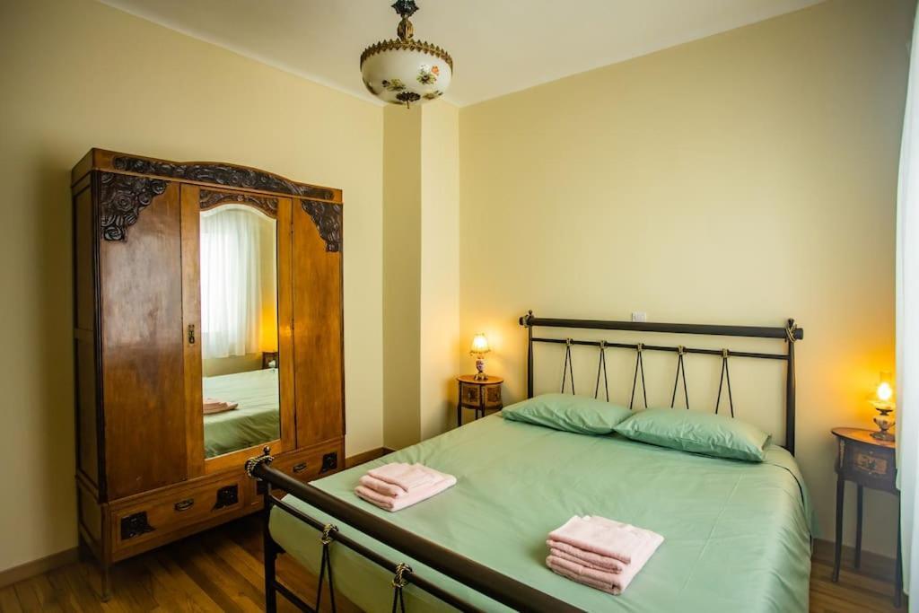 Plaka Vintage Apartment Atina Dış mekan fotoğraf